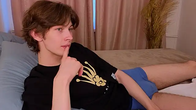  Den1s  online show from February 2026 12:36:02 PM