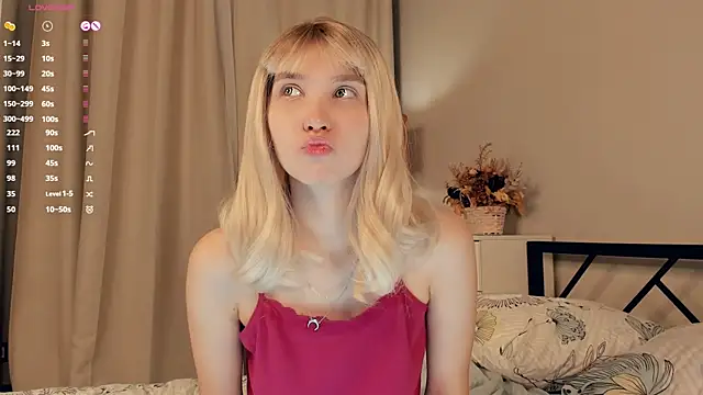 ErinBissonnette online show from November 2025 07:39:01 PM