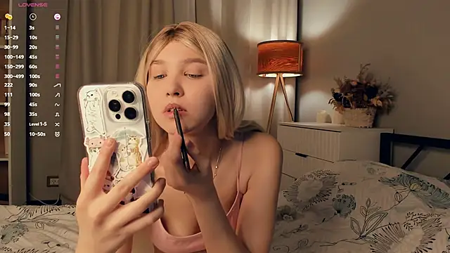 ErinBissonnette online show from October 2025 07:25:01 PM