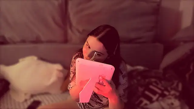 Isabellaprincess online show from September 2025 04:35:02 PM