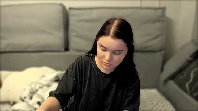 Isabellaprincess online show from September 2025 04:56:01 PM