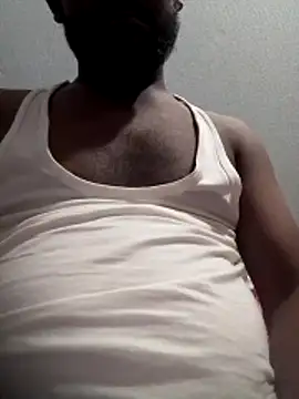 Snapshot of bappyandbanulove chatting on February 2026 04:40:02 PM bappyandbanulove online show from February 2026 04:40:02 PM