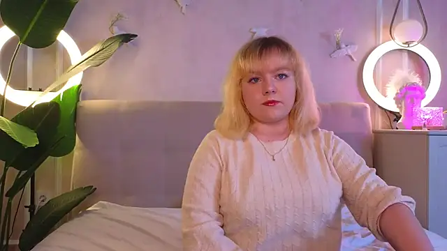 Snapshot of DianaJacobs chatting on November 2025 10:09:02 AM DianaJacobs online show from November 2025 10:09:02 AM