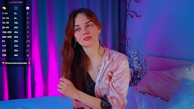 LisaDrake online show from September 2025 07:09:02 PM