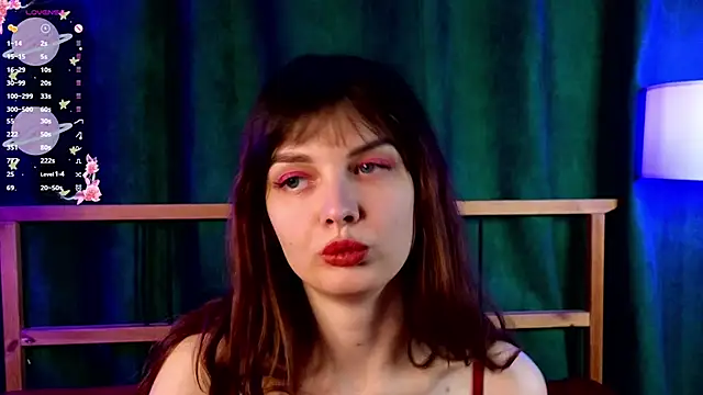 LisaDrake online show from December 2025 08:03:02 PM