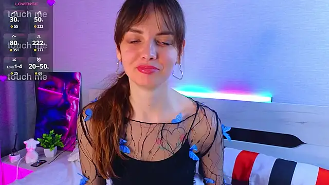 LisaDrake online show from November 2025 07:40:02 PM