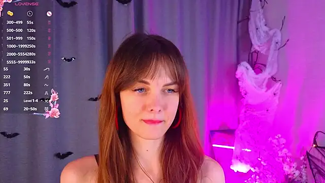 LisaDrake online show from November 2025 06:24:02 PM