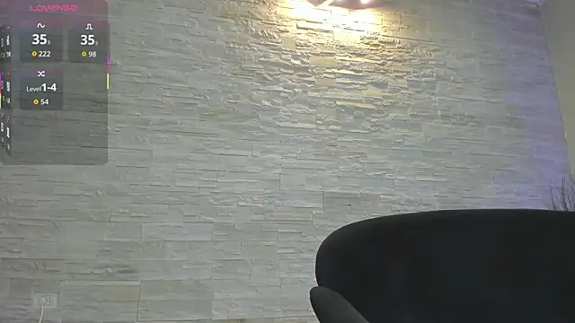 Snapshot of Jelly_Bee chatting on October 2025 07:50:01 PM Jelly Bee online show from October 2025 07:50:01 PM