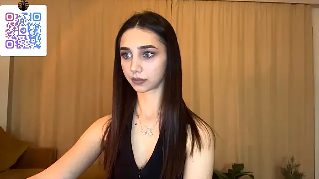 LinaMour online show from February 2026 10:40:02 PM