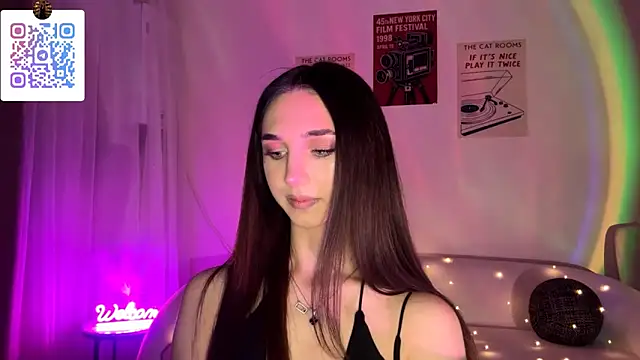 LinaMour online show from March 2026 10:50:01 PM