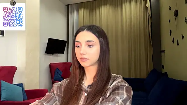 LinaMour online show from February 2026 10:30:01 PM