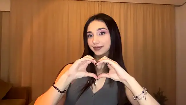 LinaMour online show from February 2026 10:29:02 PM