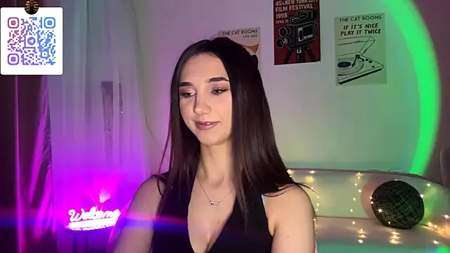 LinaMour online show from March 2026 10:26:02 PM