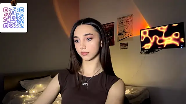 LinaMour online show from February 2026 10:22:02 PM