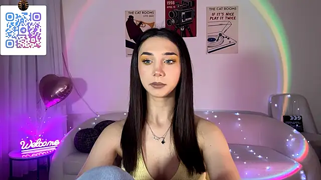 LinaMour online show from May 2026 10:15:02 PM