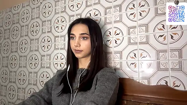 LinaMour online show from November 2025 10:09:01 PM