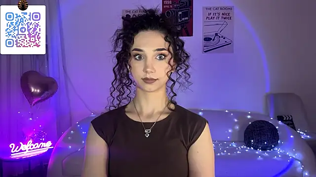 LinaMour online show from June 2026 10:20:02 PM