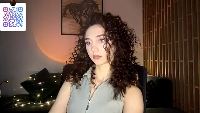 LinaMour online show from March 2026 10:21:01 PM