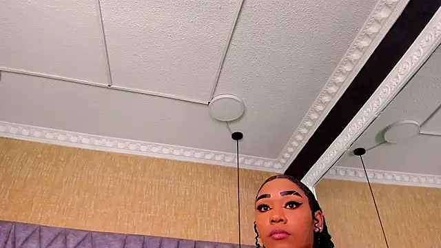 SkylerBloomm online show from January 2026 03:02:01 AM