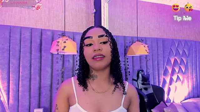 SkylerBloomm online show from July 2026 01:24:02 AM