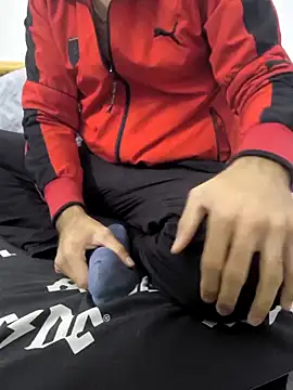 Snapshot of yazinyazin1 chatting on November 2025 01:59:02 PM yazinyazin1 online show from November 2025 01:59:02 PM