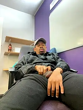 fitsexyman online show from October 2025 07:19:02 AM