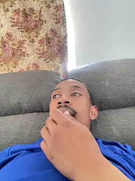 fitsexyman online show from December 2025 01:02:02 PM