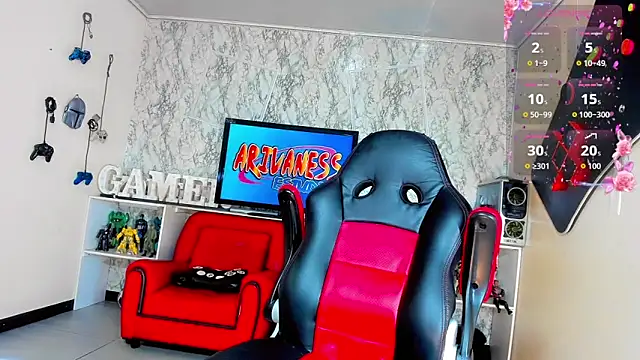 Candy Walker  online show from October 2025 07:24:01 PM