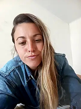 Snapshot of Heisi-Sex chatting on September 2025 04:51:01 PM Heisi-Sex online show from September 2025 04:51:01 PM