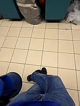 Snapshot of sisman31 chatting on September 2025 01:06:01 AM sisman31 online show from September 2025 01:06:01 AM