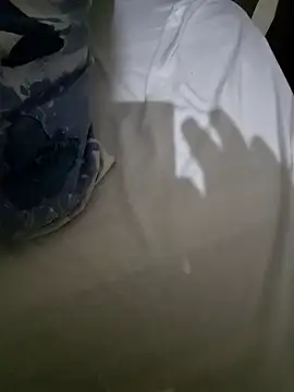 Snapshot of sisman31 chatting on October 2025 09:50:02 PM sisman31 online show from October 2025 09:50:02 PM