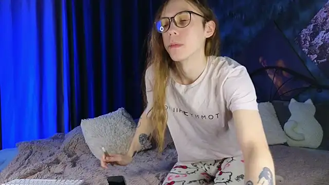 artass2 online show from December 2025 01:38:02 AM