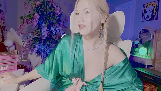 Talulaa online show from June 2026 10:59:01 PM