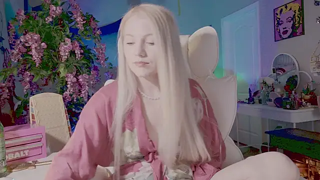 Talulaa online show from April 2026 08:49:01 PM