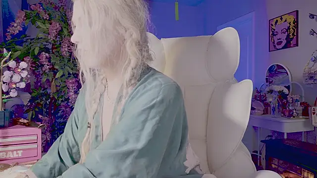 Talulaa online show from April 2026 08:15:02 PM