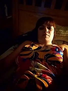 isabella931054 online show from January 2026 02:59:01 AM