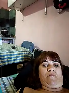 isabella931054 online show from October 2025 01:46:02 PM