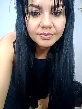 Snapshot of SaraNixx chatting on September 2025 01:09:01 AM SaraNixx online show from September 2025 01:09:01 AM