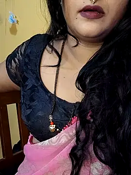Snapshot of Angel0731 chatting on June 2026 07:04:01 PM Angel0731 online show from June 2026 07:04:01 PM