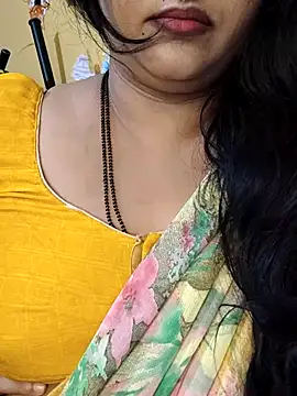 Snapshot of Angel0731 chatting on April 2026 10:58:01 PM Angel0731 online show from April 2026 10:58:01 PM