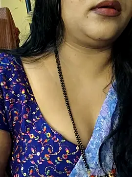 Snapshot of Angel0731 chatting on May 2026 09:01:02 AM Angel0731 online show from May 2026 09:01:02 AM