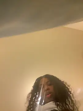 Idonotcherishu online show from September 2025 11:55:02 PM