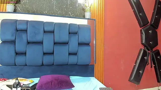 JisooLuv online show from November 2025 07:51:01 PM