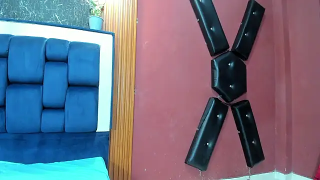 JisooLuv online show from February 2026 07:41:02 PM