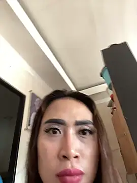 The Stunning stephanie online show from November 2025 12:00:01 AM