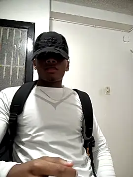 Elculiozo online show from April 2026 02:51:02 AM