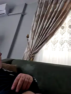 ricardorodriguez31 online show from December 2025 11:45:01 AM