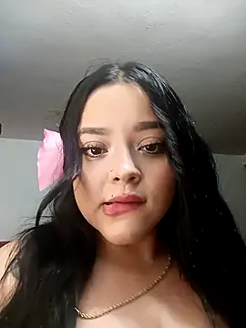 Snapshot of Juanita2215 chatting on September 2025 01:28:02 AM Juanita2215 online show from September 2025 01:28:02 AM