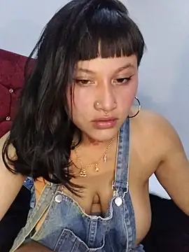 Eva Clark01 online show from November 2025 11:15:01 PM