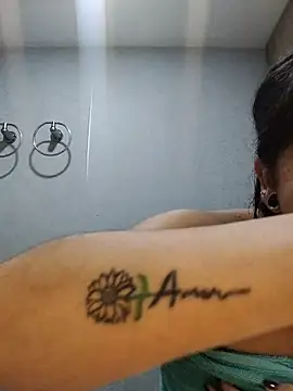 Eva Clark01 online show from November 2025 11:10:01 AM